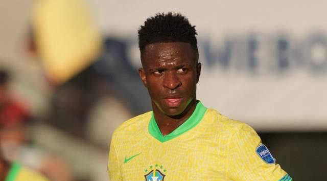 波兰斯基：经纪团队跟我讲了在门兴的合同条款，但我没听懂（波兰斯基：经纪团队向我解释了门兴合同细节，但我仍没听明白）