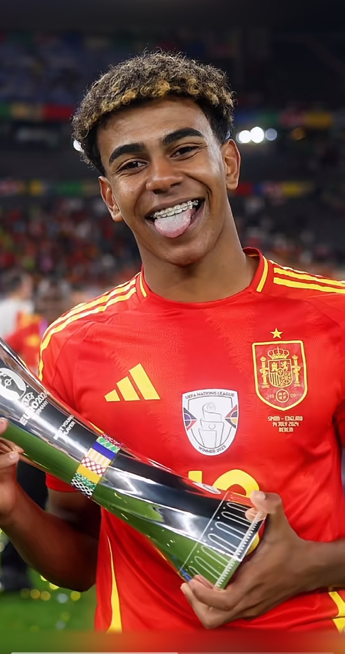 CIES：曼联近5年的引援性价比全球垫底，皇马第一巴黎第五（CIES榜单：近五年引援性价比排名，皇马第1、巴黎第5，曼联全球垫底）