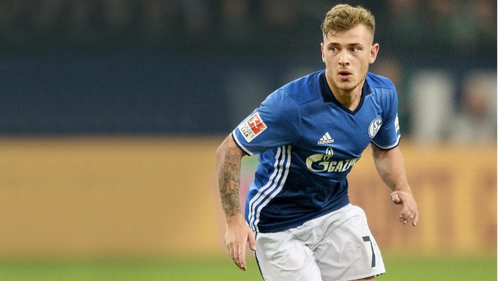 球迷调侃詹姆斯没头发，后者回应：你知道我有，而且多的是（球迷调侃詹皇秃头，詹姆斯回怼：我头发多着呢）